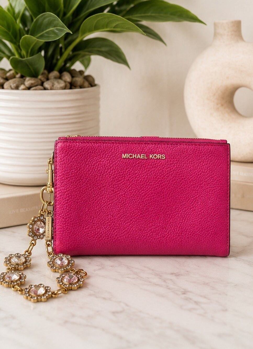 Michael Kors Leather Jet Set Double Zip Pink Pebbled Wristlet Wallet Gold Chain